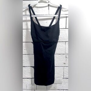 Lululemon Yeah Yoga Tank Black 2 Mesh Back Ventilation Built in Sports Bra